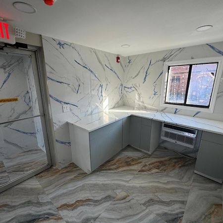Essence Express Elizabeth Ewr Airport 호텔 외부 사진