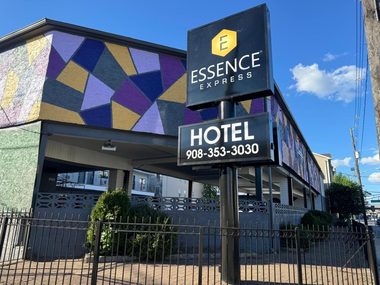Essence Express Elizabeth Ewr Airport 호텔 외부 사진